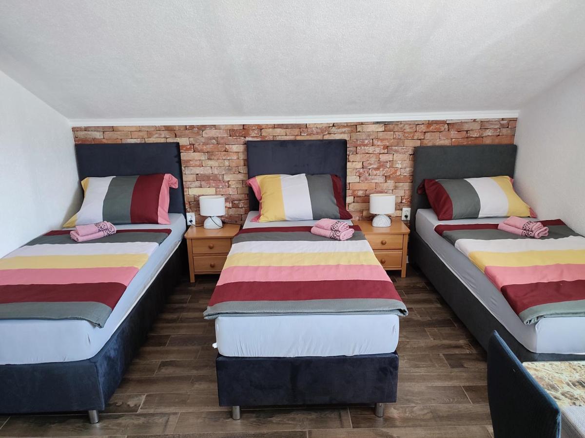 Apartman Toni Gracac  Luaran gambar