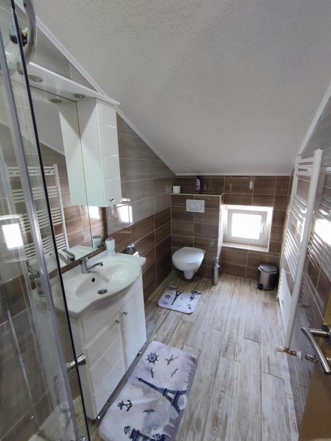 Apartman Toni Gracac  Luaran gambar