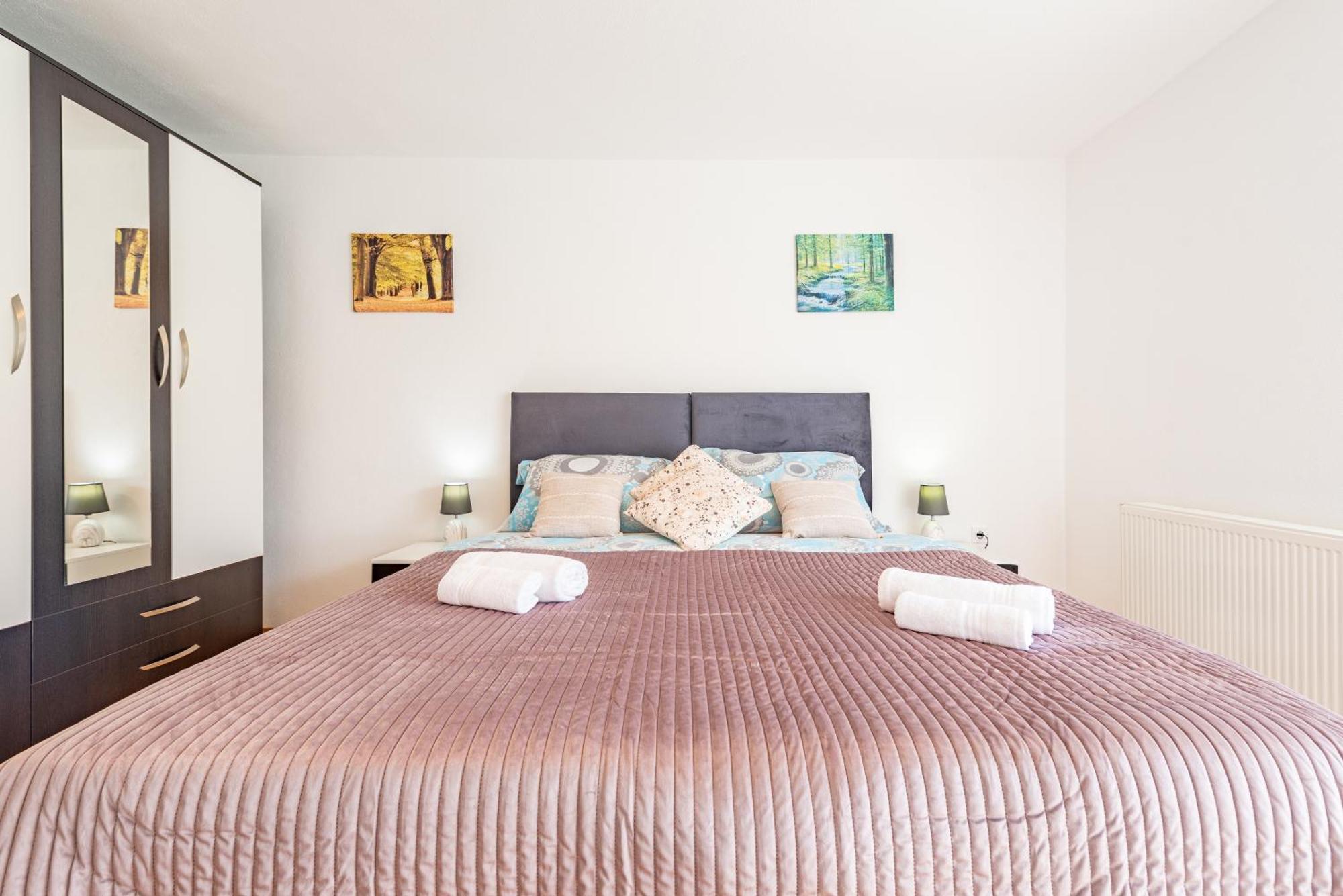 Apartman Toni Gracac  Luaran gambar