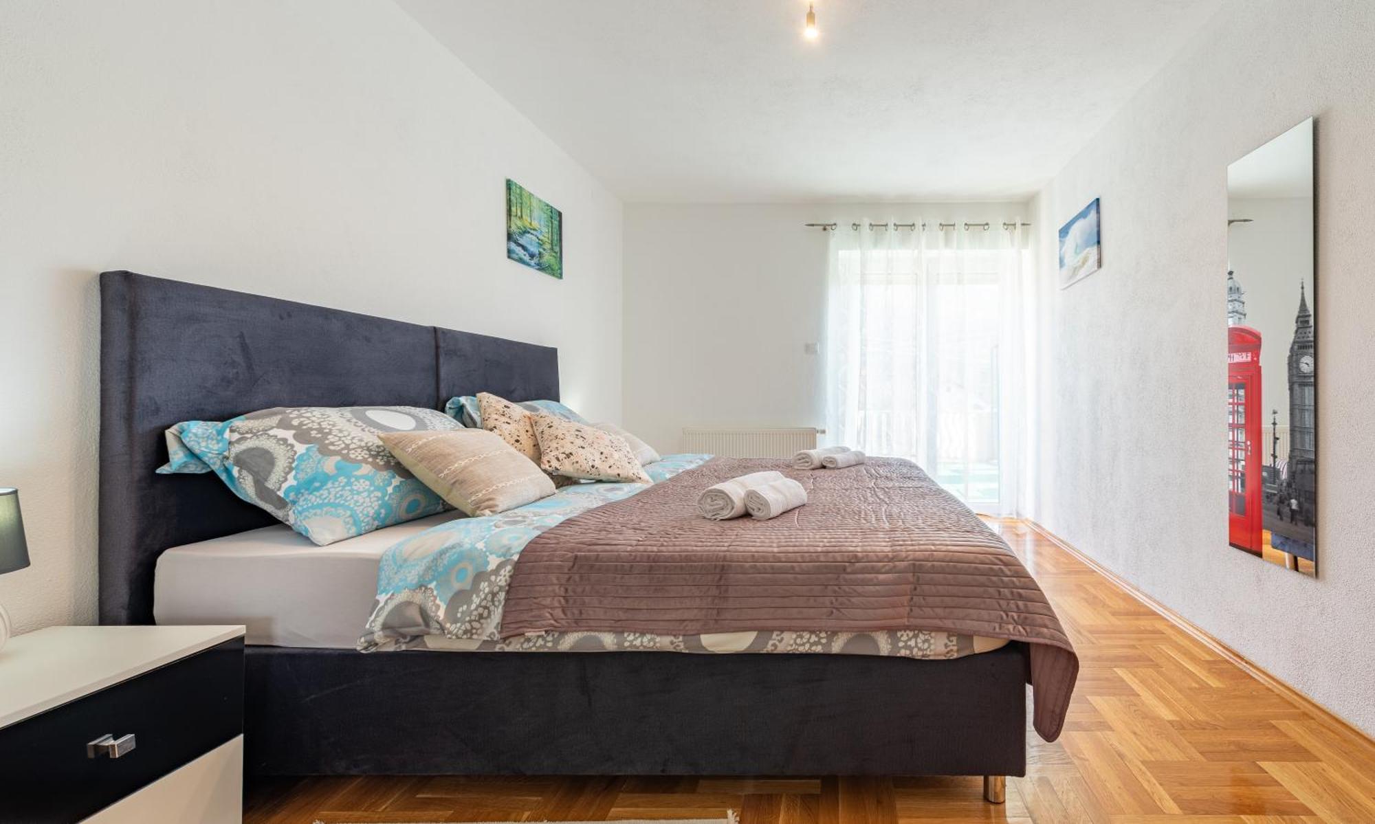 Apartman Toni Gracac  Luaran gambar