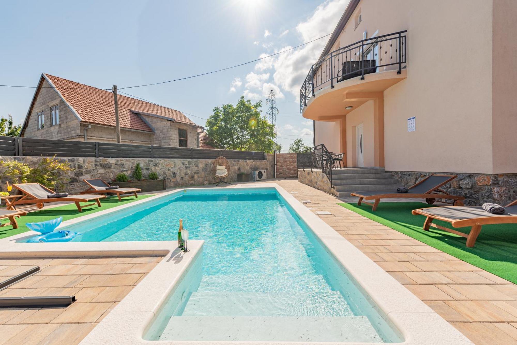 Apartman Toni Gracac  Luaran gambar